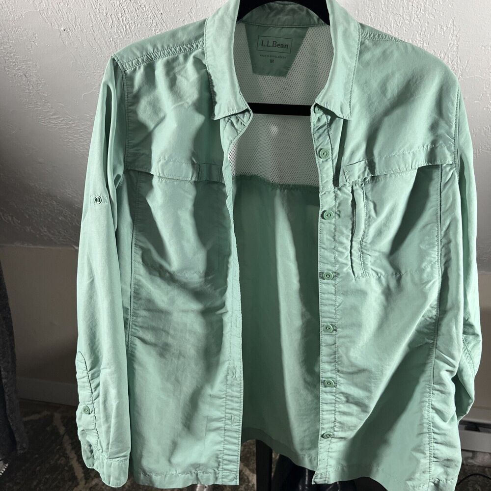 LL Bean Woman's Mint Green Button Down Lightweight Jacket Size M